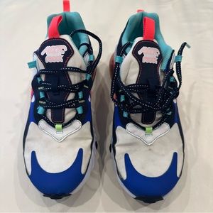Nike Air270 React Sneakers Sz 7Y